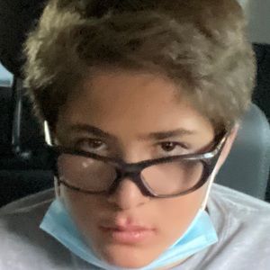 Meet your Posher, Cameron